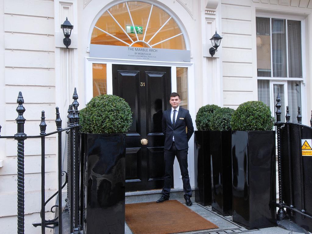 Park Grand Mayfair London Exterior photo Entrance to the hotel